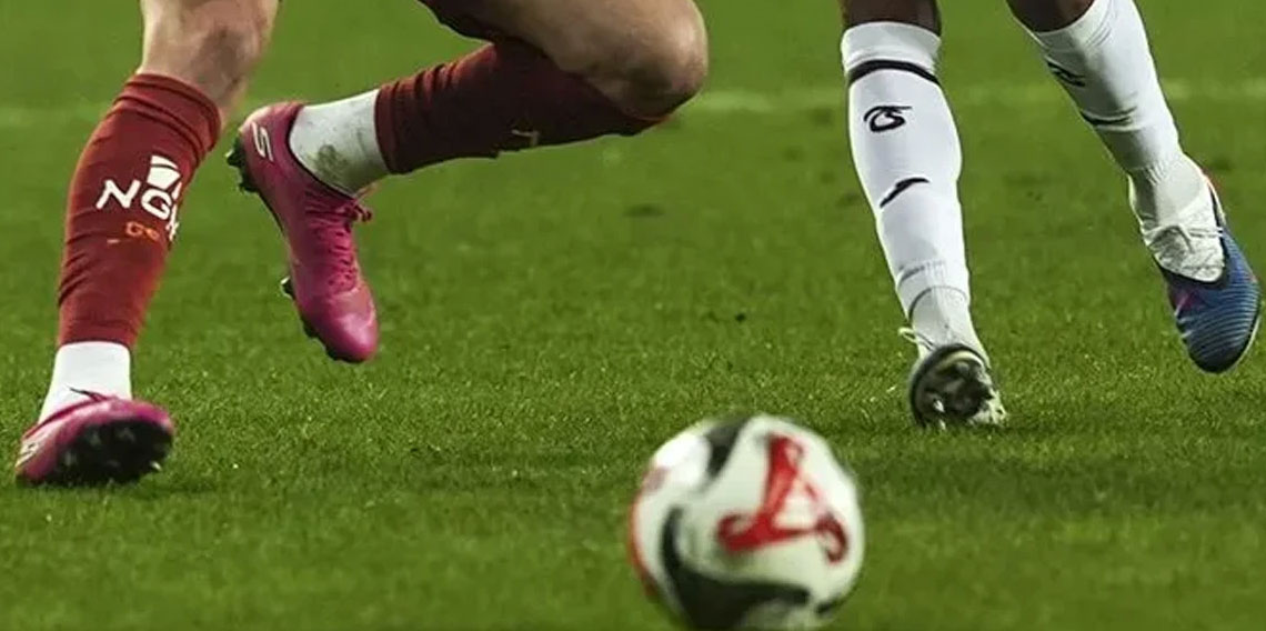Süper Lig yeni uygulamalarla başlıyor! 10 saniye kuralı devreye girecek