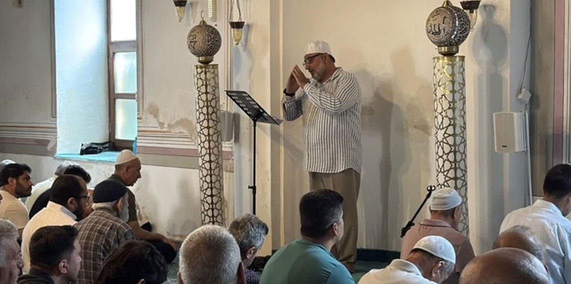 Kırklareli'de camide erişilebilir ibadet dönemi: Cuma hutbesi işaret diline çevrildi