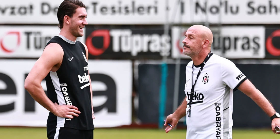 Beşiktaş'ta yeni transfer Dusan Vlahovic, ilk antrenmanına çıktı