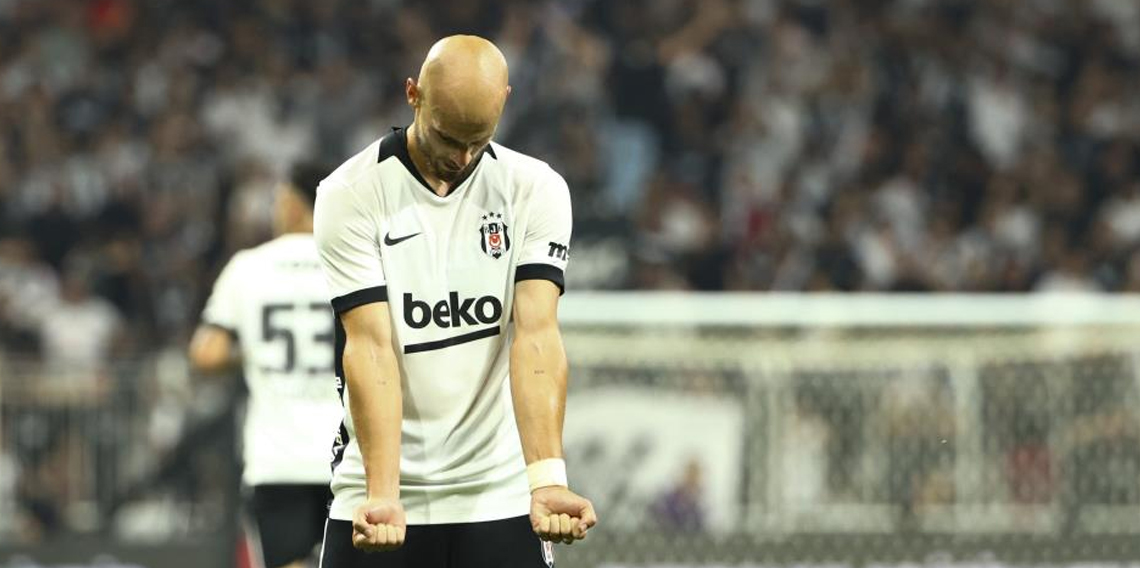 Vaclav Cerny bu sezon ilk kez gol sevinci yaşadı