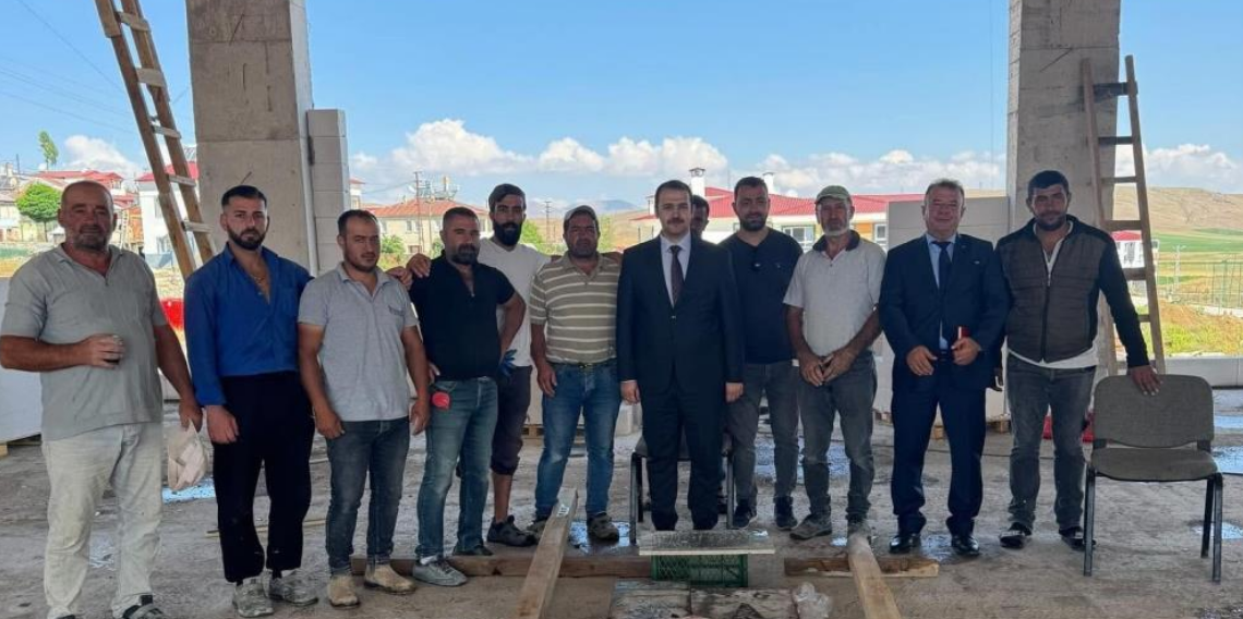 Demirözü’nde Öğretmenevi inşaatında çalışmalar sürüyor