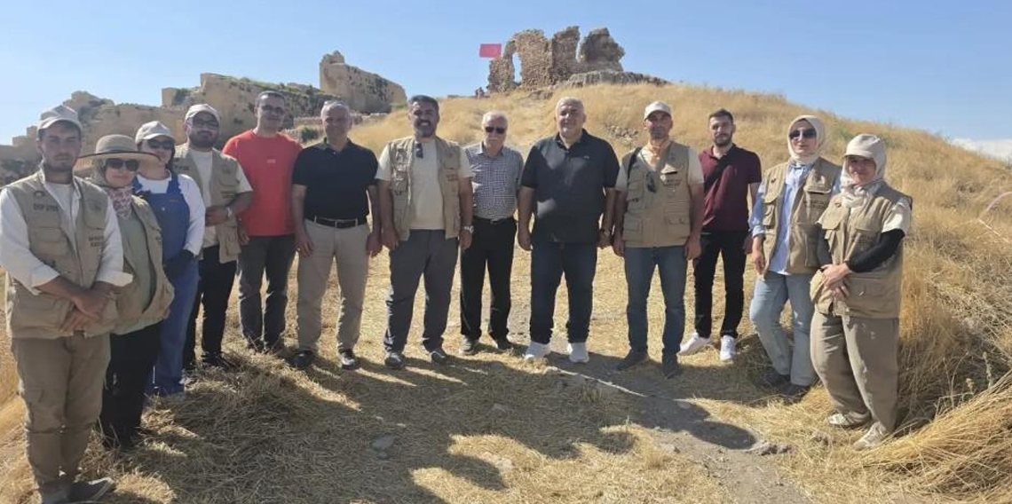 Bayburt Kalesi'ndeki kazı çalışmalarında 5 bin yıllık eser bulundu