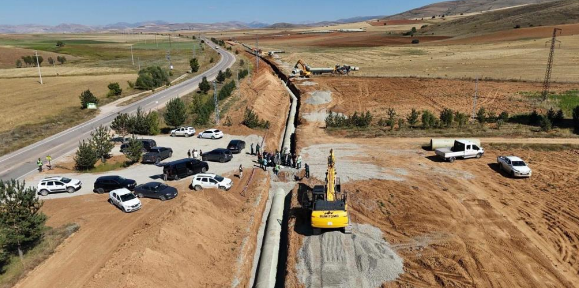 Bayburt Kırklartepe Barajı sulama inşaatında inceleme