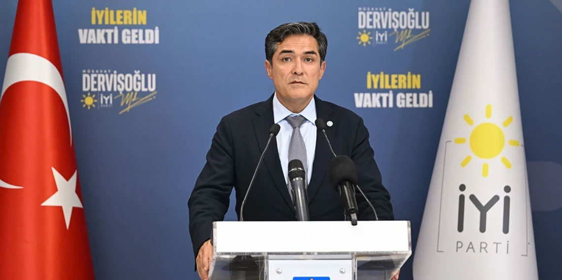 Partiler arası transferler! İYİ Parti'den açıklama geldi: Ayrılık gerekçelerini...