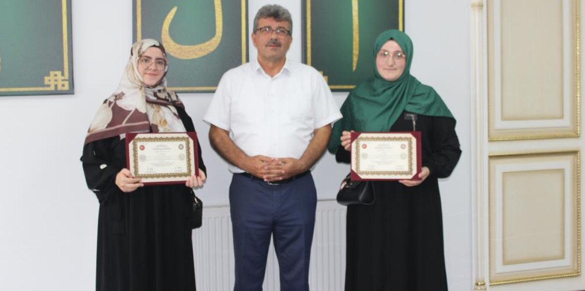 Ordu'da hafızlık eğitimini tamamlayan öğrencilere belgeleri verildi