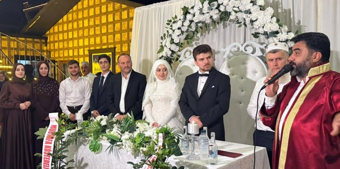 Cumhurbaşkanı Erdoğan genç hafızları unutmadı