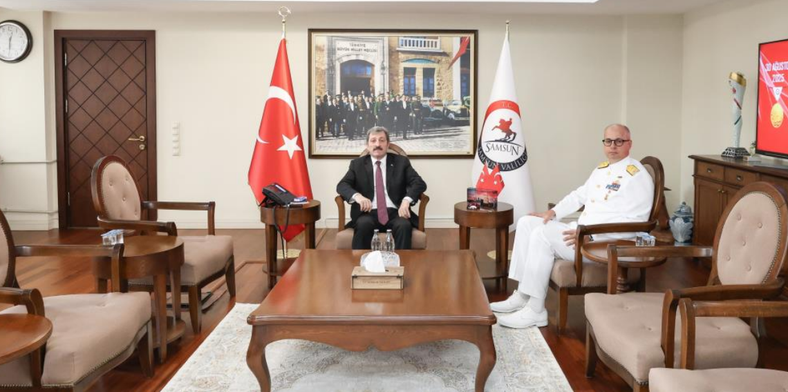 Tuğamiral Gücüyen, SG Karadeniz Bölge Komutanlığı görevine başladı