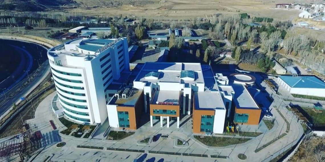 Bayburt’a 43 Yeni Hekim Kadrosu! Hastanelerde Branşlar Güçleniyor