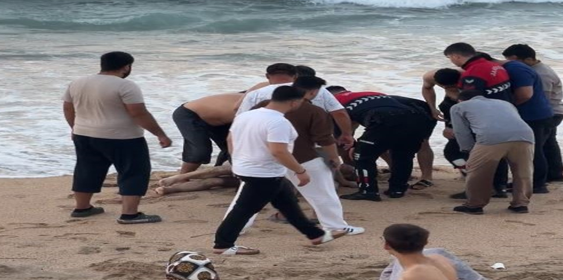 Karaburun'da dalgaların sürüklediği 58 yaşındaki adam hayatını kaybetti