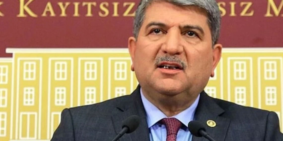 Partisinden istifa etti! Sandalye sayısı değişti