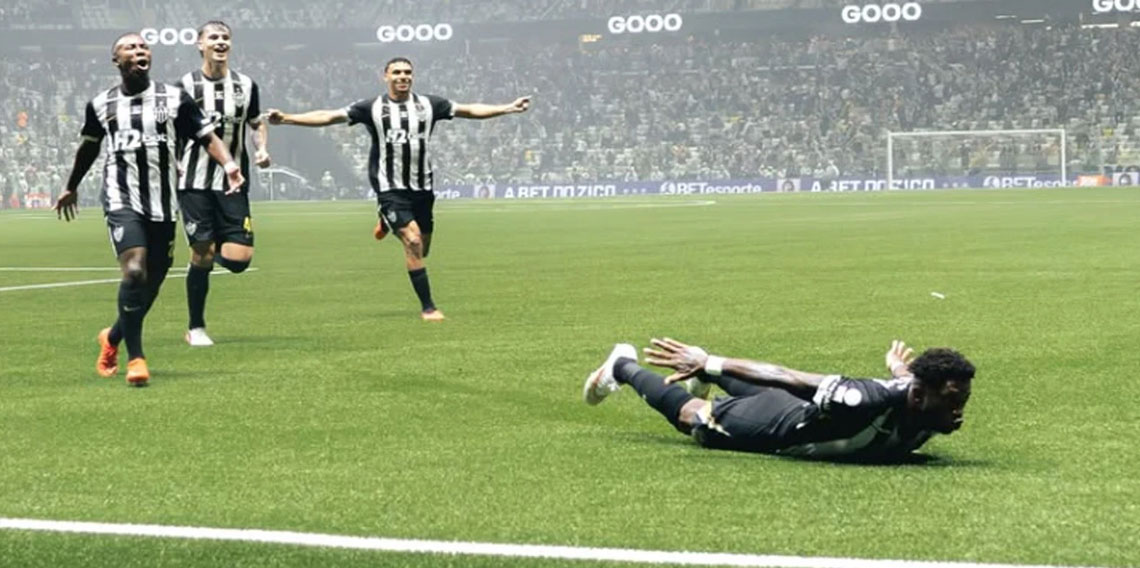 Fenerbahçe'den apar topar ayrılan Fred yeni takımında şov yaptı