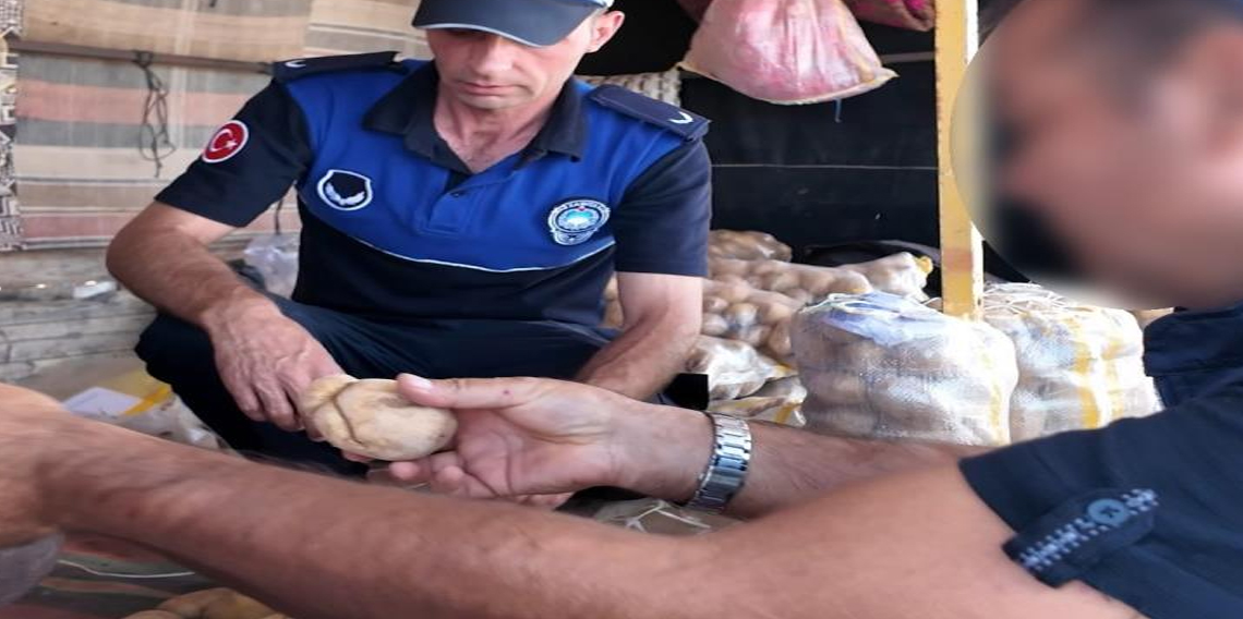 Hileli patates satışı yapan seyyar satıcılara yönelik denetim