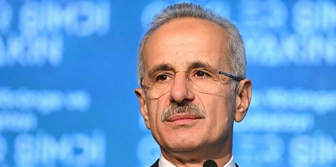 Bakan Uraloğlu, 