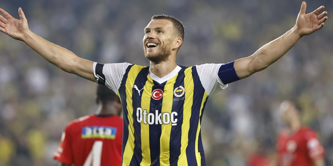 Edin Dzeko, milli takımı kariyerini sonlandırmaya karar verdi