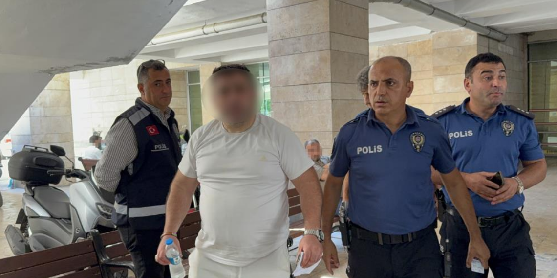 Adliyedeki intiharı güvenlik amiri engelledi