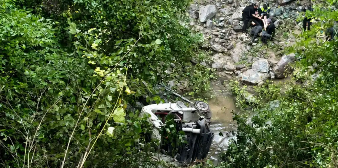 Trabzon'un Yomra ilçesinde trafik kazaları: 1 ölü, 8 yaralı