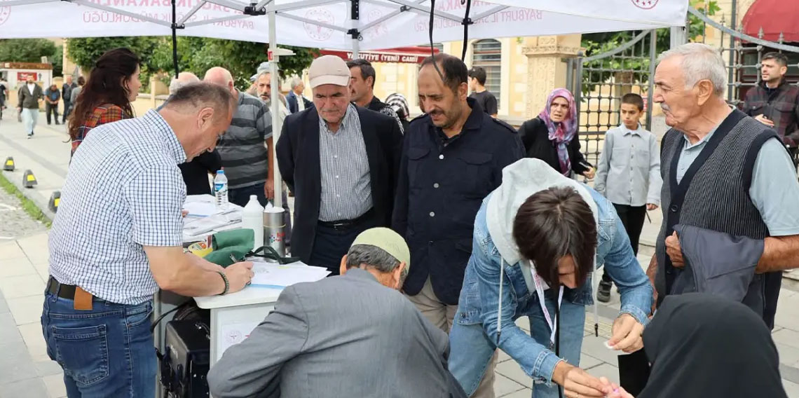 Bayburt’ta vatandaşlara ücretsiz sağlık taraması gerçekleştirildi