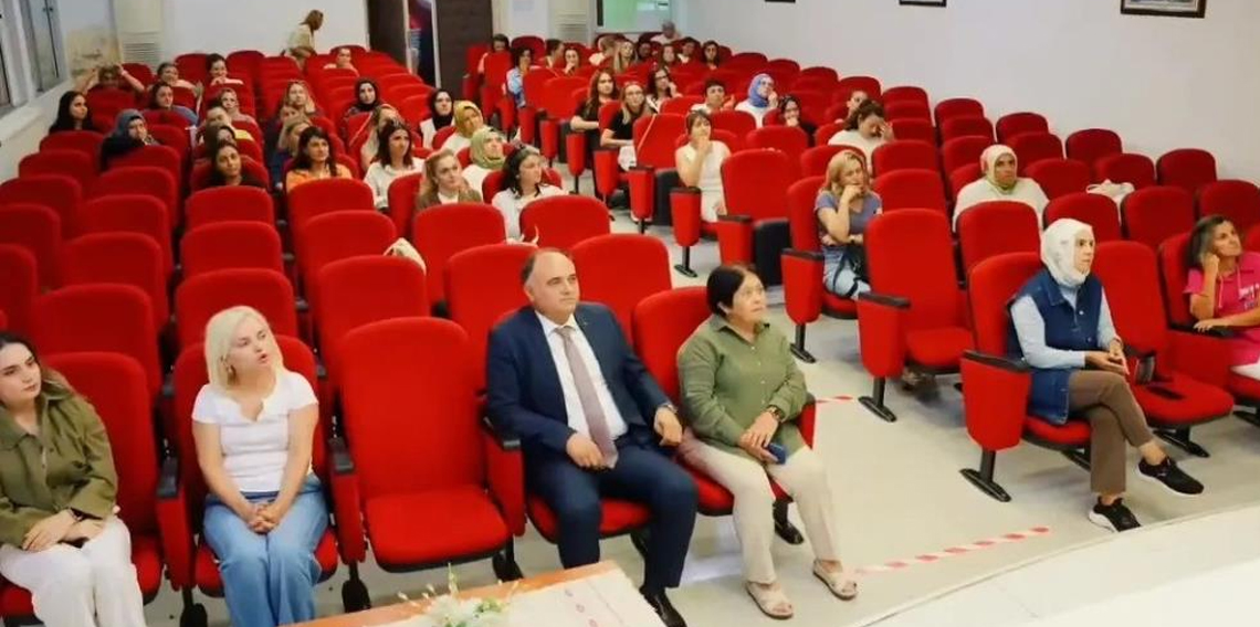 Sinop'ta okul öncesi öğretmenlerine yeni eğitim modeli anlatıldı