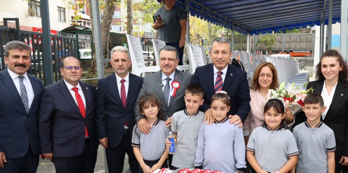 Trabzon’da ilk ders zili çaldı