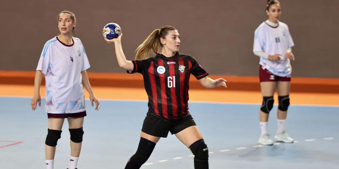 Ortahisar Belediyespor sahasında Odunpazarı’na mağlup oldu