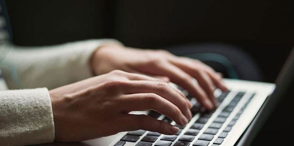 Yasa dışı 412 internet sitesi erişime engellendi