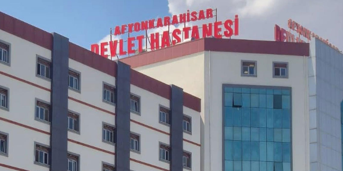 Devlet hastanesi doktorları birbirine girdi! Psikoloğun kocası doktoru dövdü