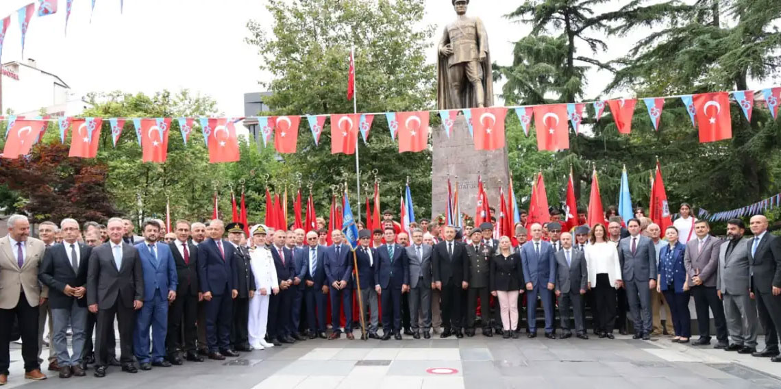 Atatürk’ün Trabzon’a ilk gelişinin 102. yıl dönümü kutlandı