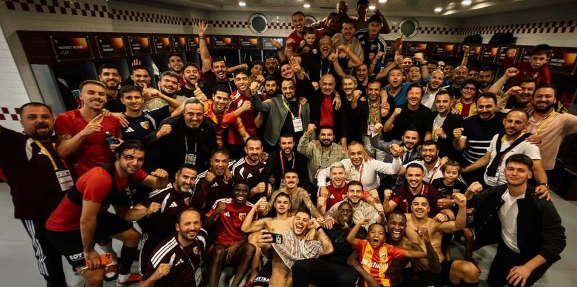 Kayserispor, liderlik koltuğunda