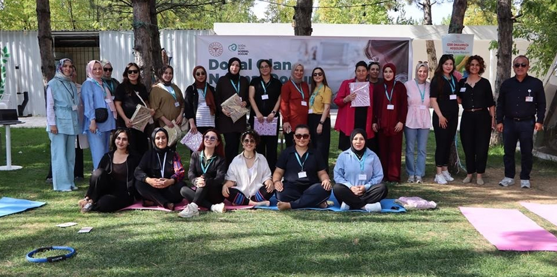 Anne adaylarına 'gevşeme teknikleri' eğitimi