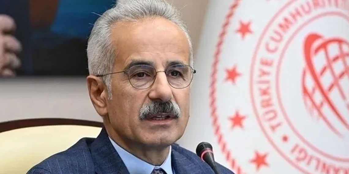 Adana'daki depremin ardından Bakan Uraloğlu'ndan açıklama!