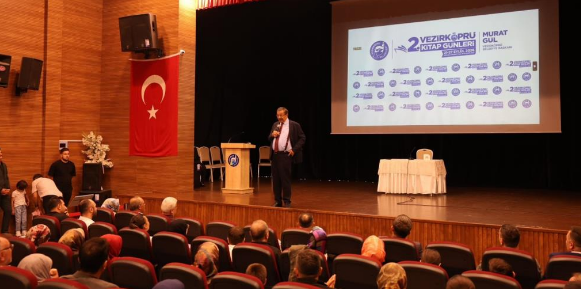 Hayati İnanç, Vezirköprü’de kitapseverlerle buluştu