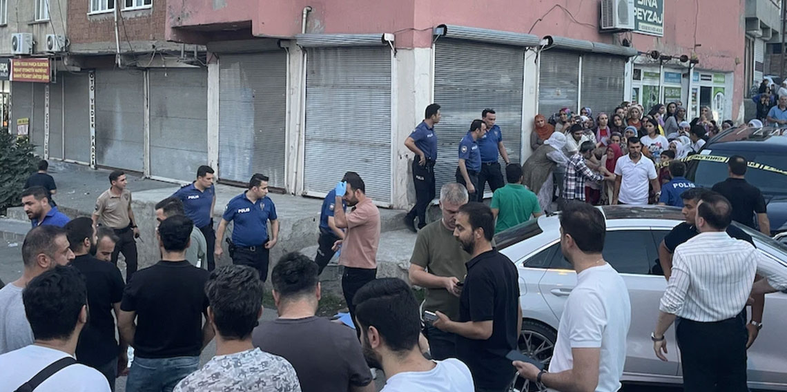 Diyarbakır'da iki grup arasında alacak-verecek kavgası: 3 ölü