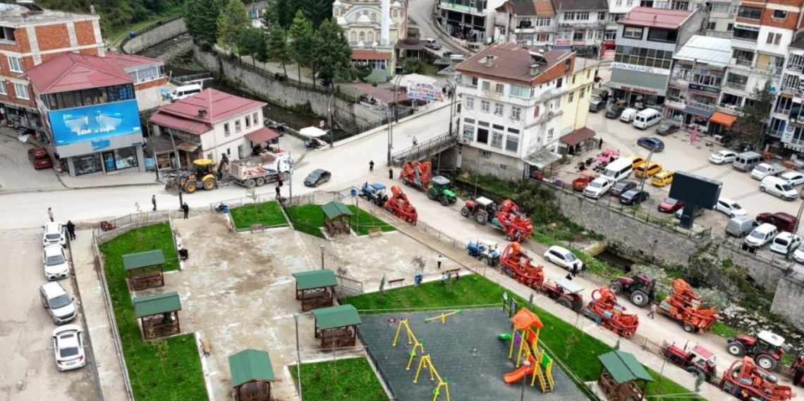 Gölköy’e modern meydan kazandırıldı