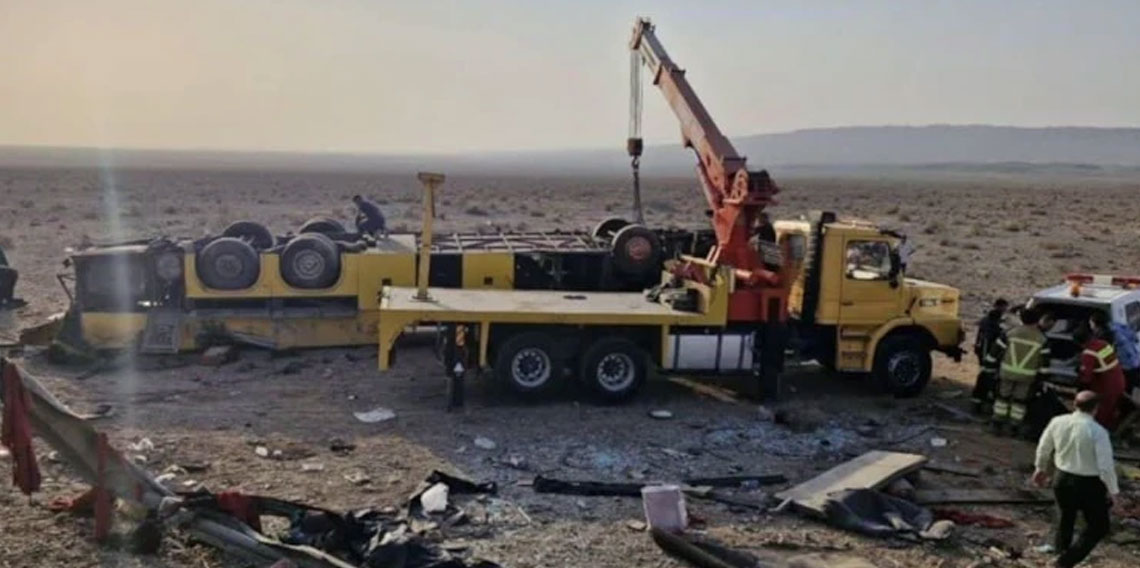 İran'da yolcu otobüsü devrildi: 11 ölü, 24 yaralı