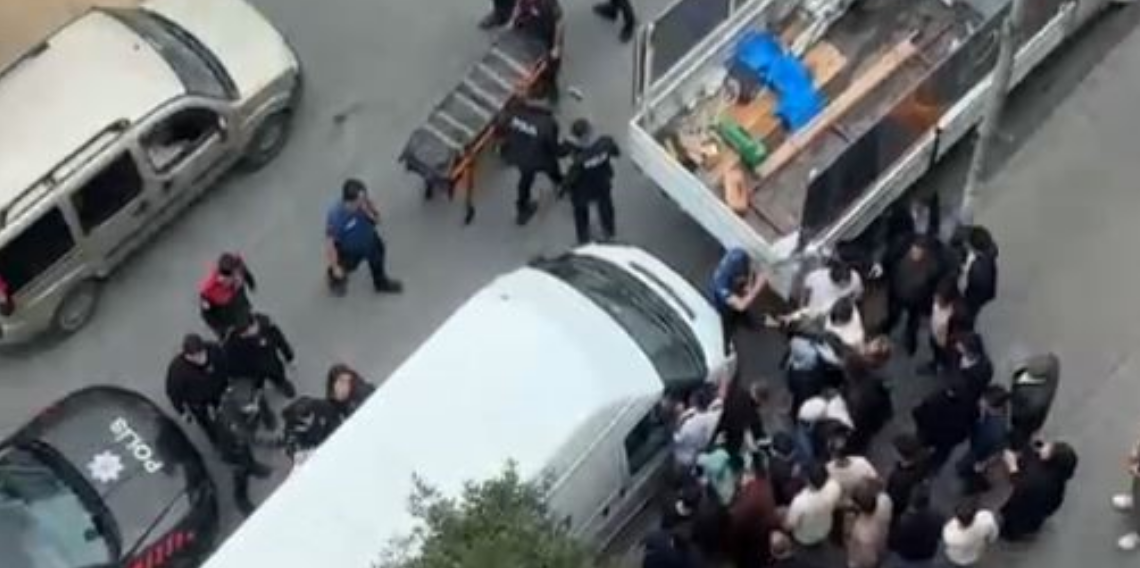 Darp ettikleri adamın evini basıp 