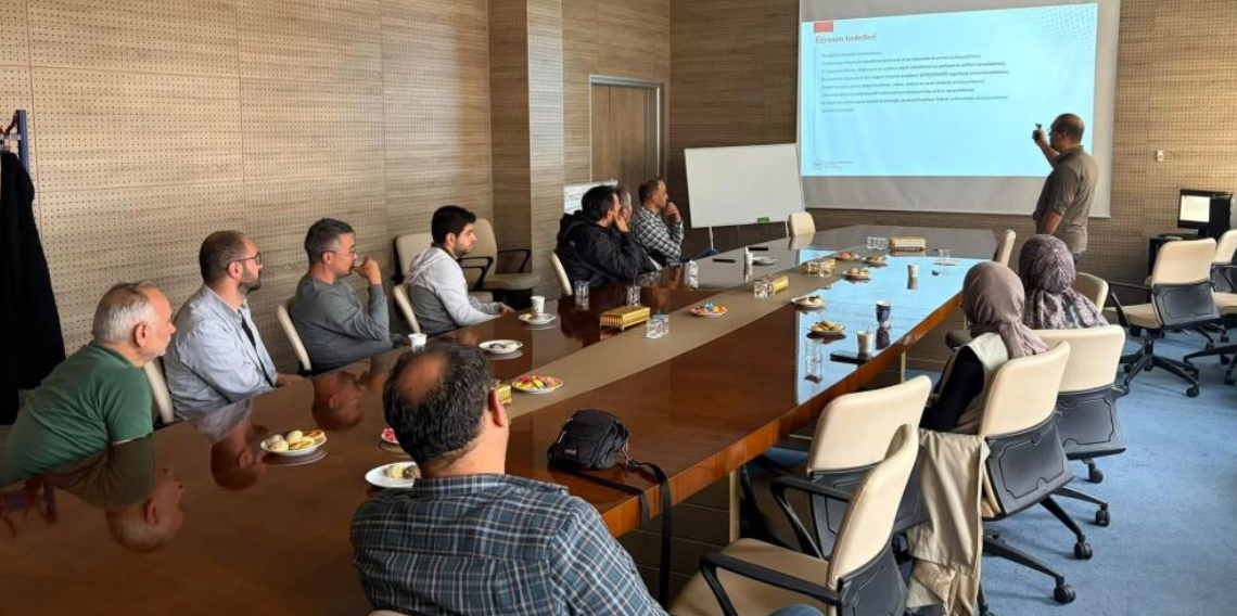 Bayburt'ta aile hekimlerine gebelik, kadın ve anne sağlığı eğitimi