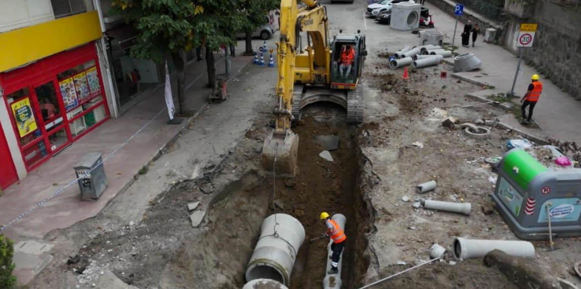 SASKİ'den İlkadım'da altyapı çalışması