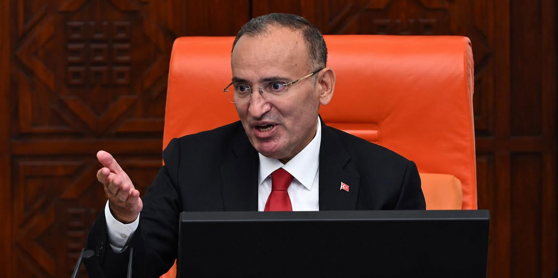 Bir süredir hastalıkla mücadele eden Bekir Bozdağ'ın son hali