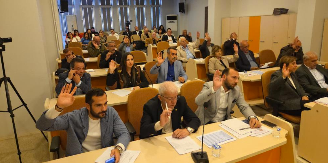 Atakum Belediyesi'nde şirket işçilerinin maaşları için çözüm arayışı