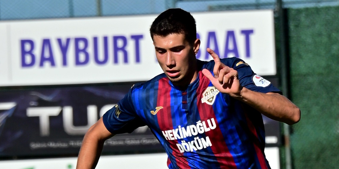 1461 Trabzon FK’nın genç yıldızı Yasir Kuduban fırtına gibi esiyor!