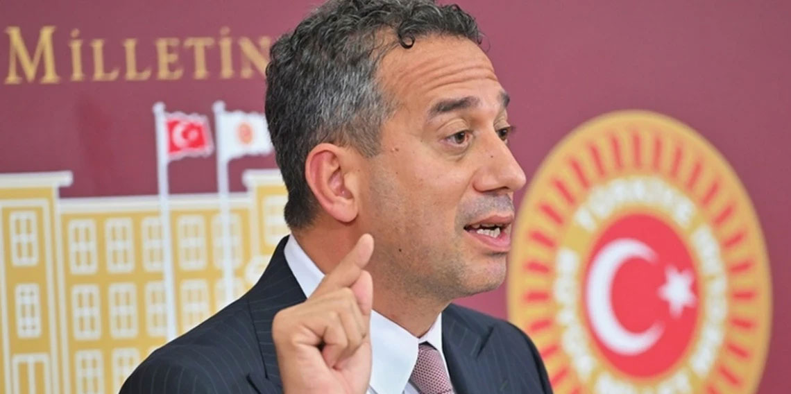 Ali Mahir Başarır'dan Cemil Tugay'a: Yüzünü değiştirsin o yüzle İzmir sokaklarında gezemez