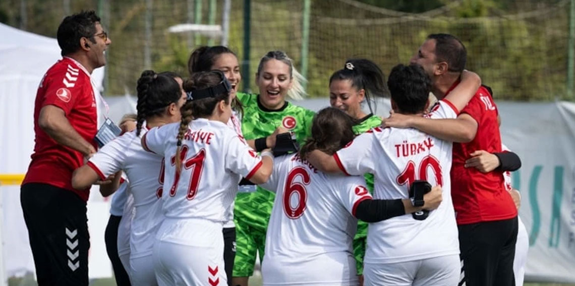 Görme Engelli Kadın Milli Futbol Takımı, namağlup Avrupa şampiyonu oldu