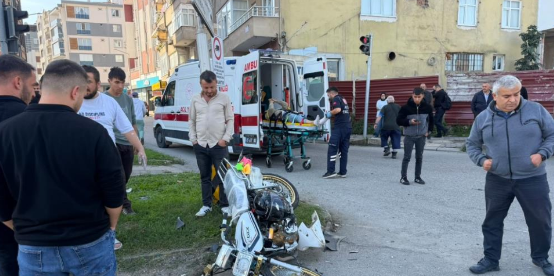 Samsun'da kırmızı ışık kazası: 
