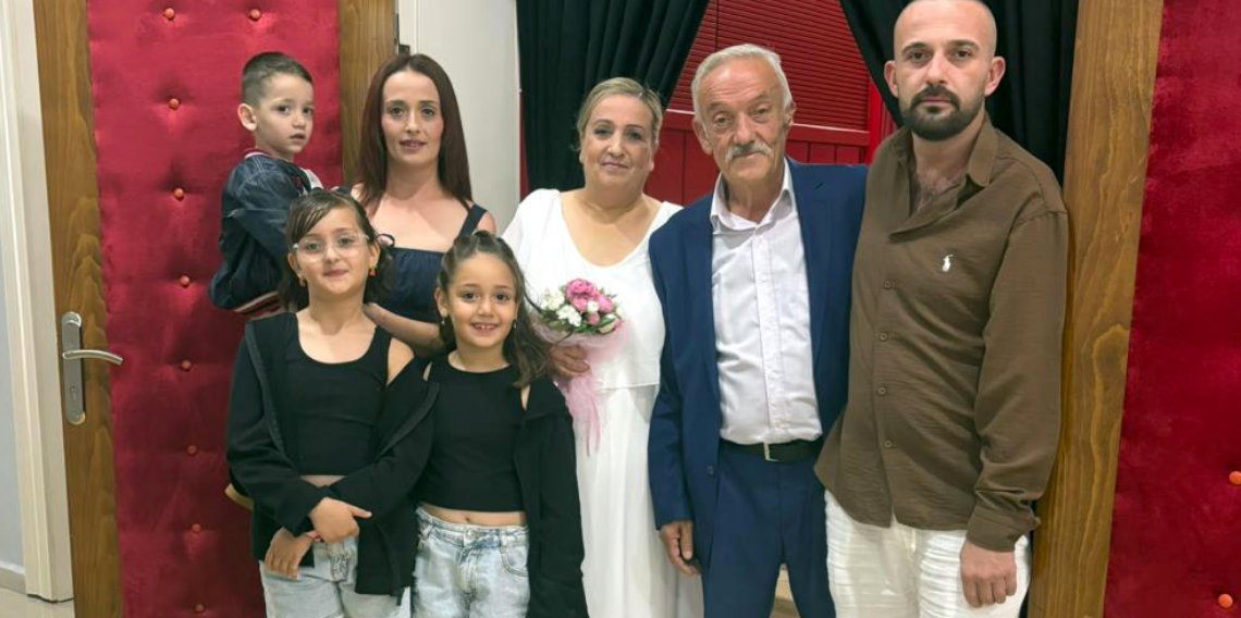 35 yıl sonra resmi nikâhlarını kıydılar
