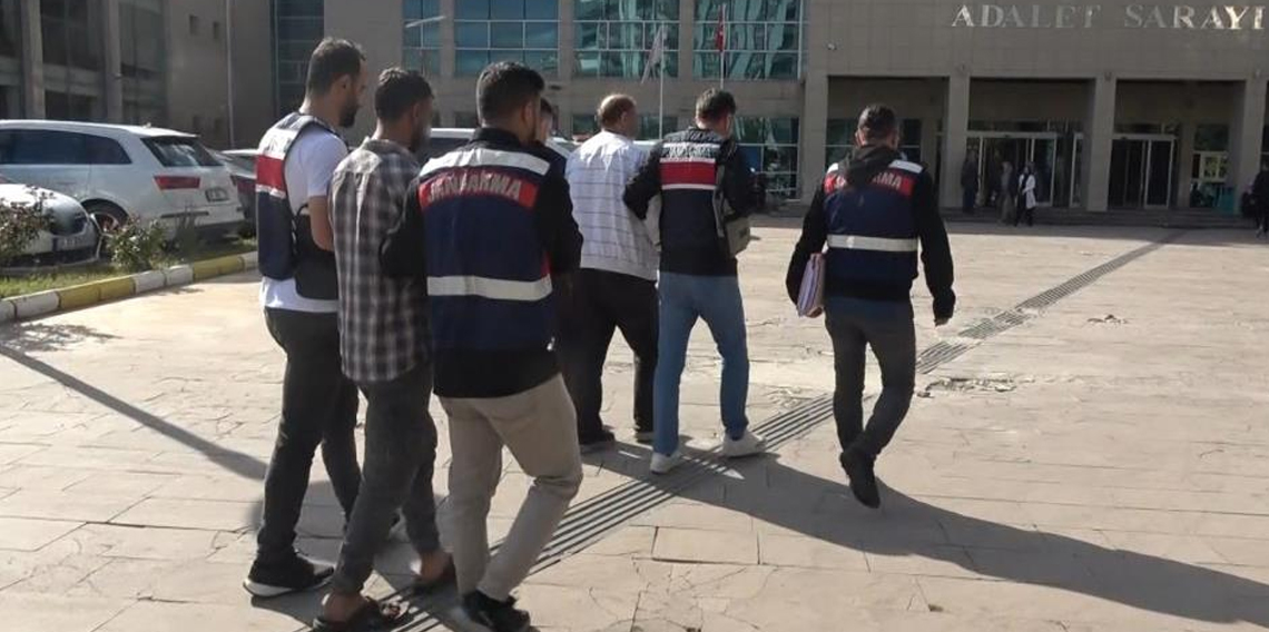 DEAŞ operasyonunda 2 şüpheli yakalandı