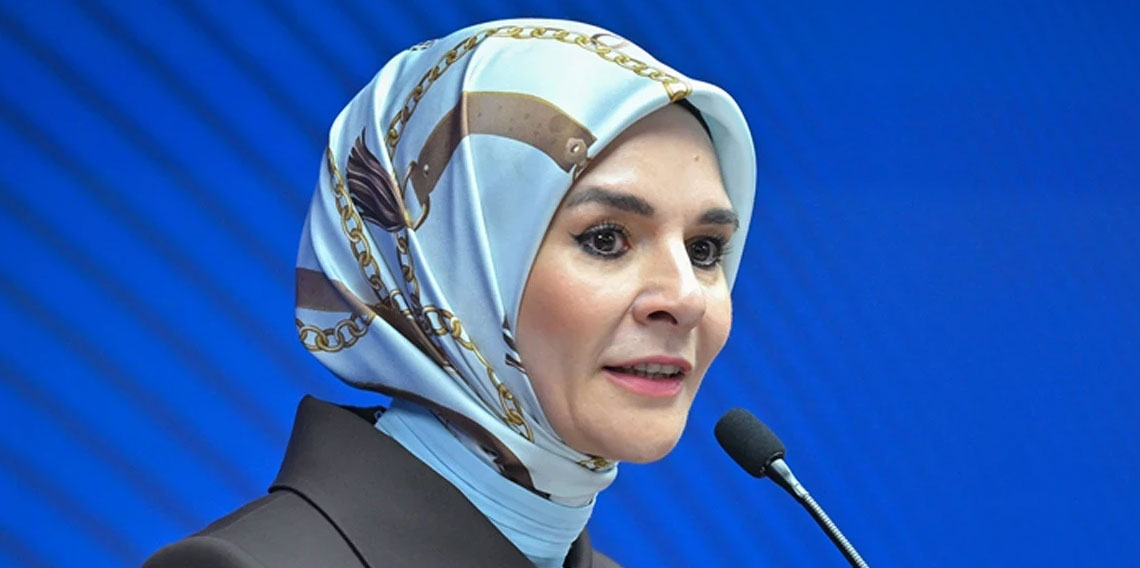 Mahinur Özdemir Göktaş, Yeni Partili Ümit Özlale'yi istifaya davet etti