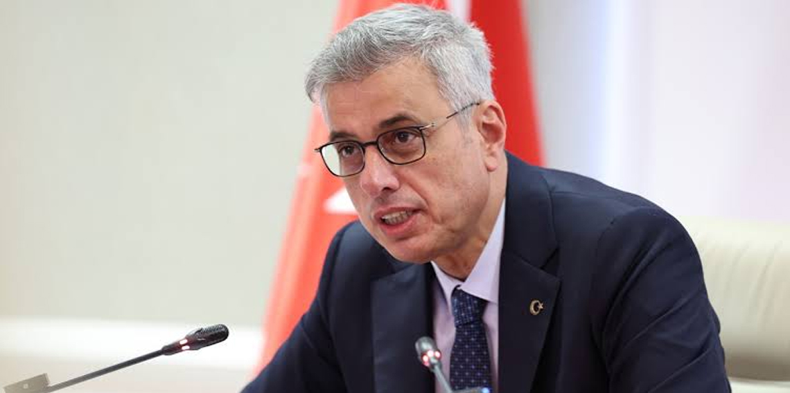 Bakan Memişoğlu'dan sigara çıkışı!