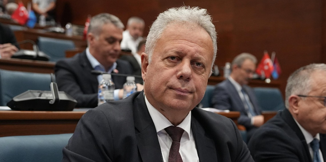Zorlu: “Otobüs ücretlerine ya hiç zam yapılmasın ya da düşük tutulsun”