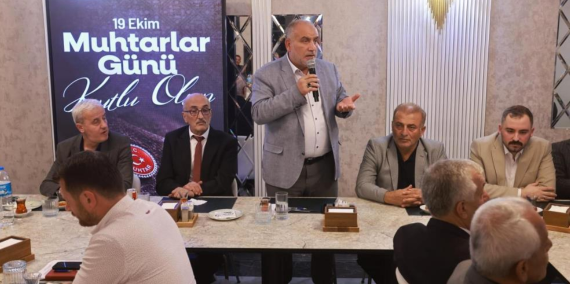 Sandıkçı’dan muhtarlara Muhtarlar Günü jesti