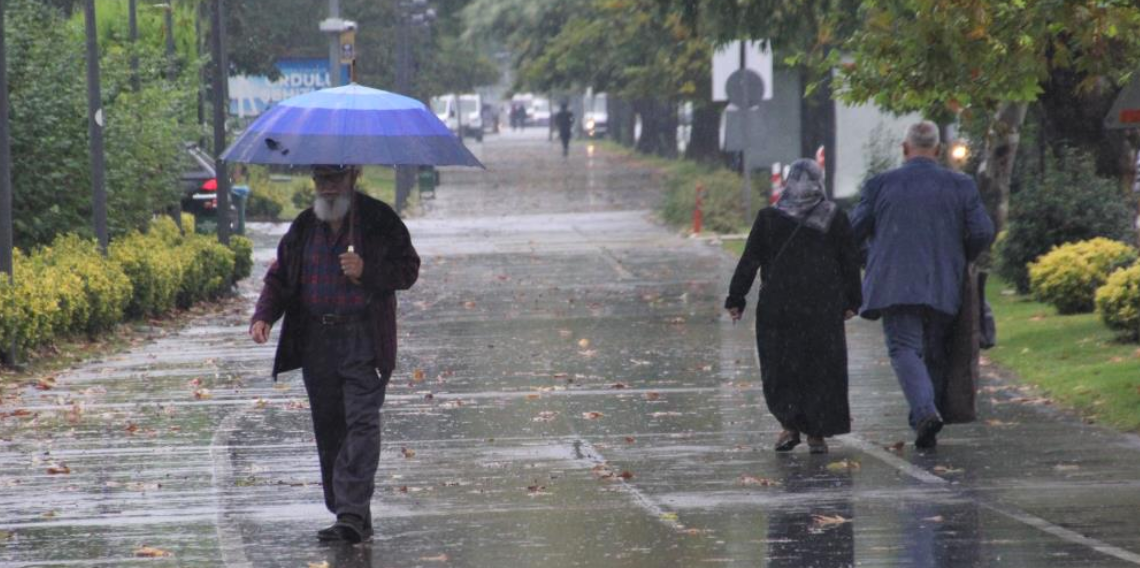 Ordu’da sağanak yağış etkili oldu! Yağışlar 19 Ekim’e kadar sürecek